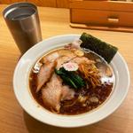 醤油半チャーシューメン(長岡食堂　東京ラーメン横丁店)