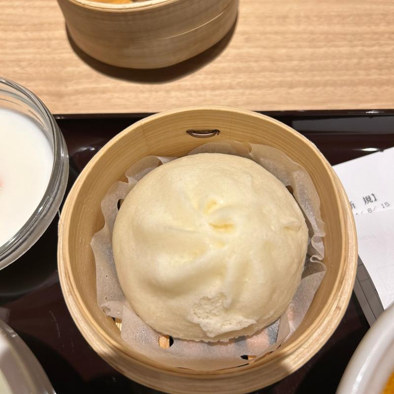 肉まん(粥餐庁（かゆさんちん） 札幌オーロラタウン店)