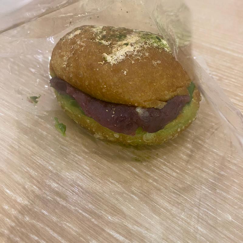 濃い宇治抹茶あんバターサンド(JACK IN THE DONUTS ららぽーと名古屋みなとアクルス店)