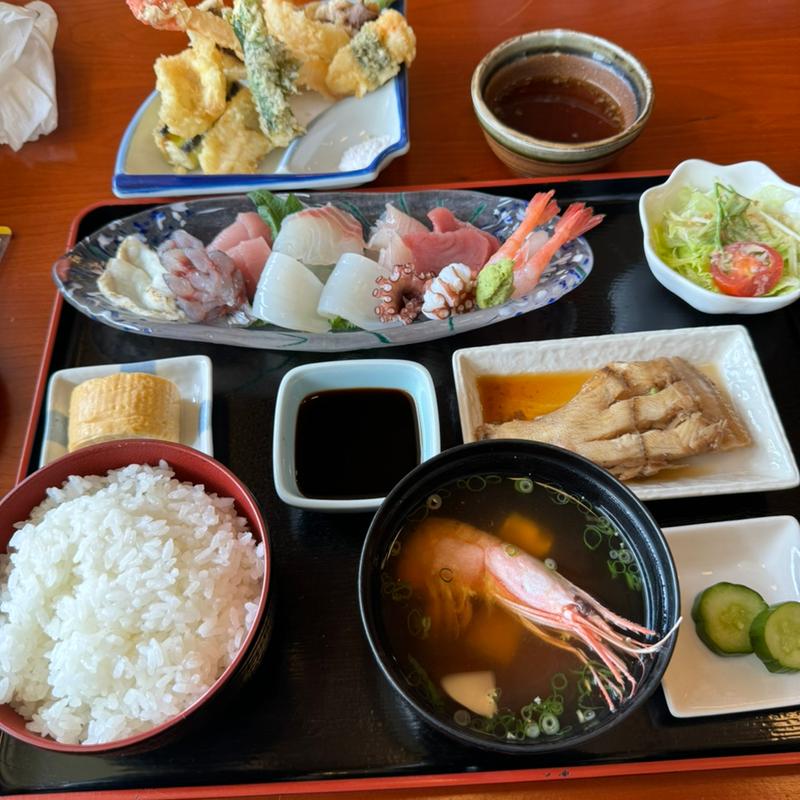 刺身天ぷら定食(味処 喜いち （アジドコロキイチ）)