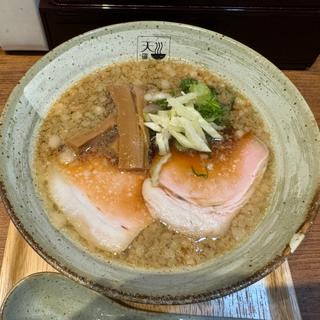 アグー背脂入醤油らあめん(麺処 天川)