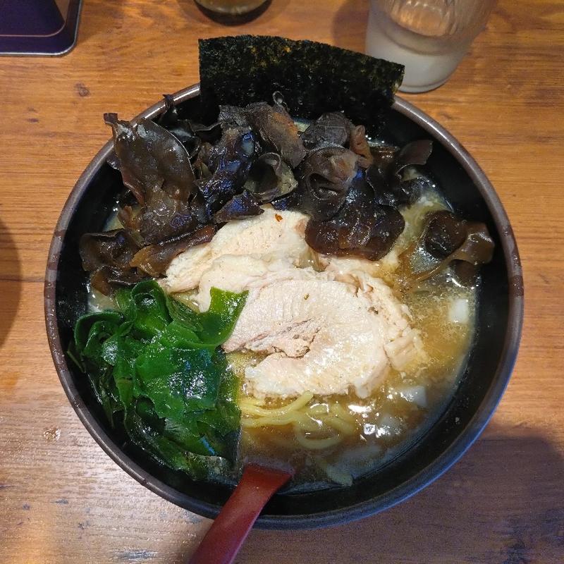 ラーメン＋きくらげ(イレブンフーズ 源流 南品川店 )