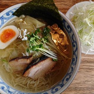 白ワンタン麺 (細麺) ＋ ネギ大盛(あじくま インター店)