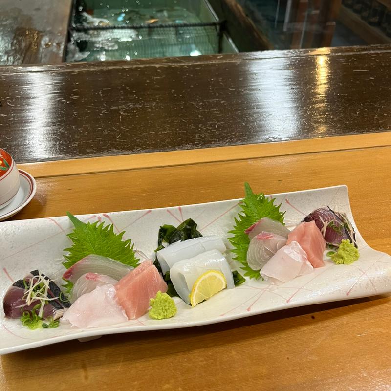 お刺身盛り合わせ(むつ五郎 )