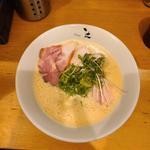 鶏白湯　醤油
