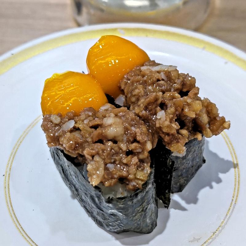 卵黄牛しぐれ煮軍艦(かっぱ寿司 上大岡ミオカ店)