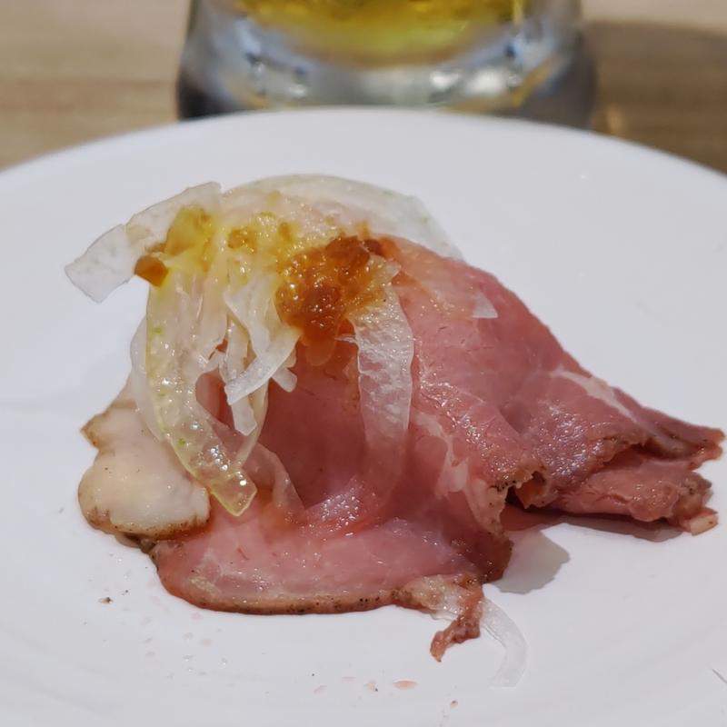 ローストビーフおろしステーキソース仕立て(かっぱ寿司 上大岡ミオカ店)