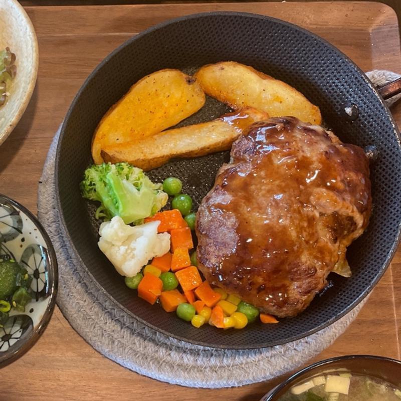 限定　ハンバーグ定食(カフェドピチカート)