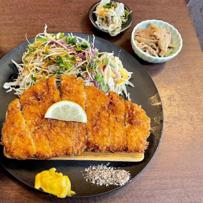 特撰ロースカツ(とんかつ たわら)