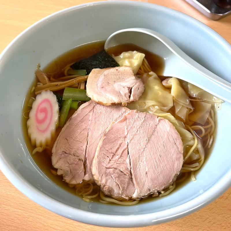 ワンタンメン　チャーシュートッピング(万楽 )