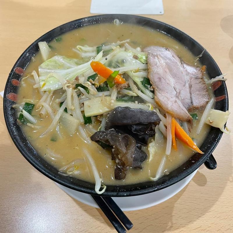 スタミナにんにく味噌野菜ラーメン(中華食堂秋)