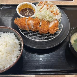 味噌チキンかつ定食(松のや 町田店)