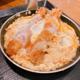 大海老フライ玉子とじめし(かつゑもん ダイバーシティ店)