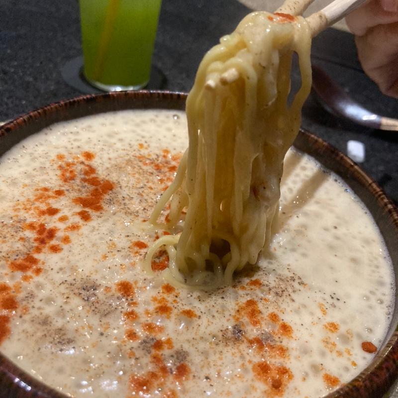 味噌マキアートラーメン(KINGSCOTE HAKATA)