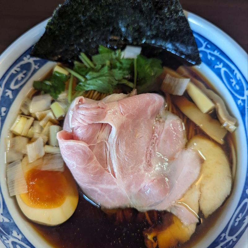 煮干しそば黒醤油（寿製麺よしかわ）(庄内ラーメン街道)