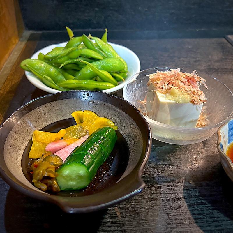 冷奴、枝豆、お新香(鳥政)