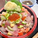 魚まるまーさん丼