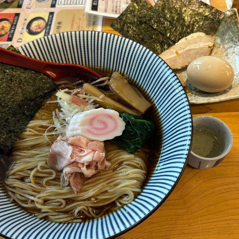 特製冷し生姜醤油ラーメン(焼きあご塩らー麺 たかはし 歌舞伎町店)