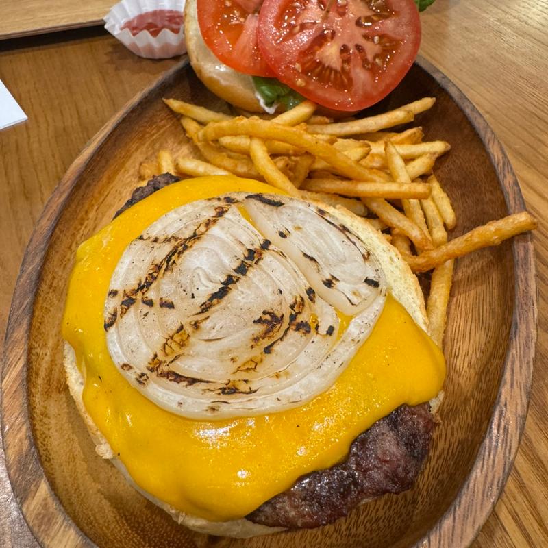 厚切りチーズバーガー(KUA`AINA ららぽーとTOKYO-BAY店)