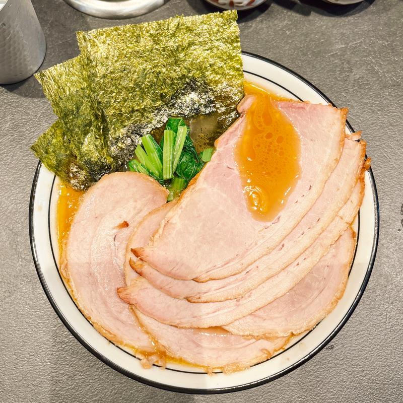 特製らーめん(らーめん飛粋 武蔵新田店)