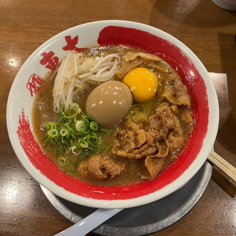 東大ラーメン全部乗せ(ラーメン東大 沖浜店 （らーめんとうだい）)