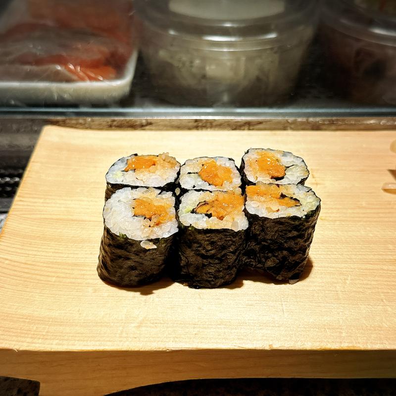 ウニの細巻き(英鮨 渋谷店)