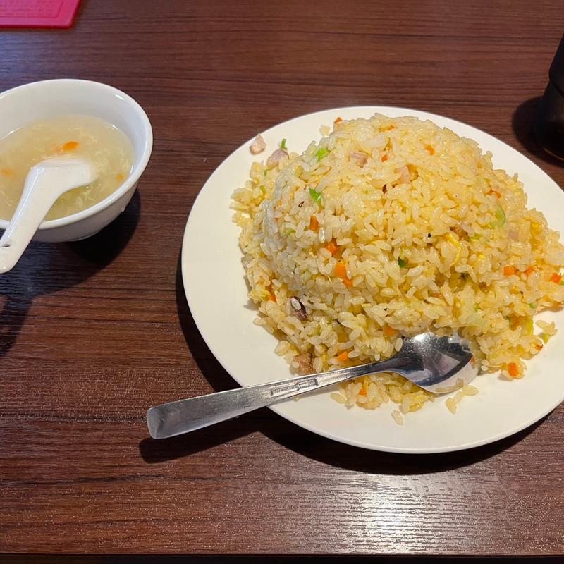 五目チャーハン(上海龍亭 （シャンハイリュウテイ）)