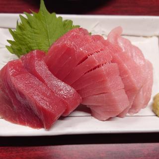 本マグロ刺身(もつ焼き とん将 )