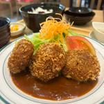 松阪牛ミンチカツ定食(洋食屋　牛銀)