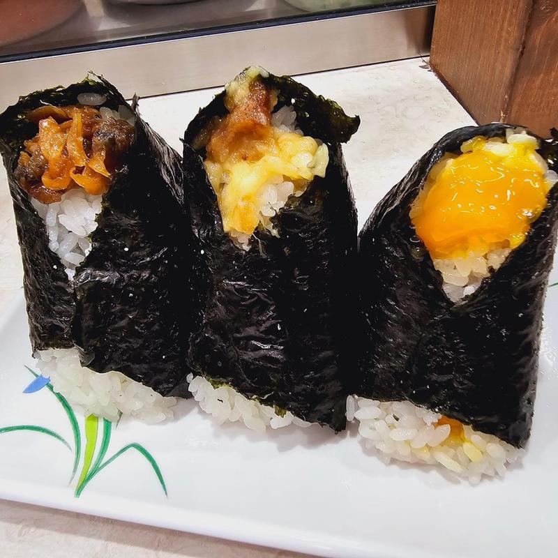 あさり 鳥唐揚げマヨネーズ 卵黄醤油づけ(おにぎり ぼんご 大塚本店)