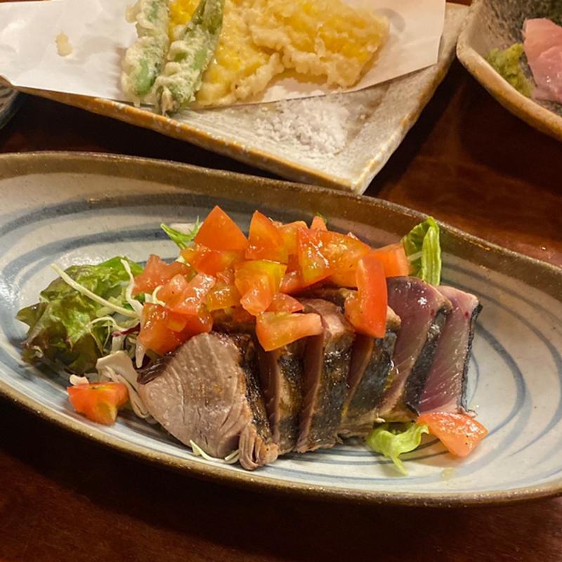 かつおたたきとトマトのサラダ(旬菜 籐や （トウヤ）)