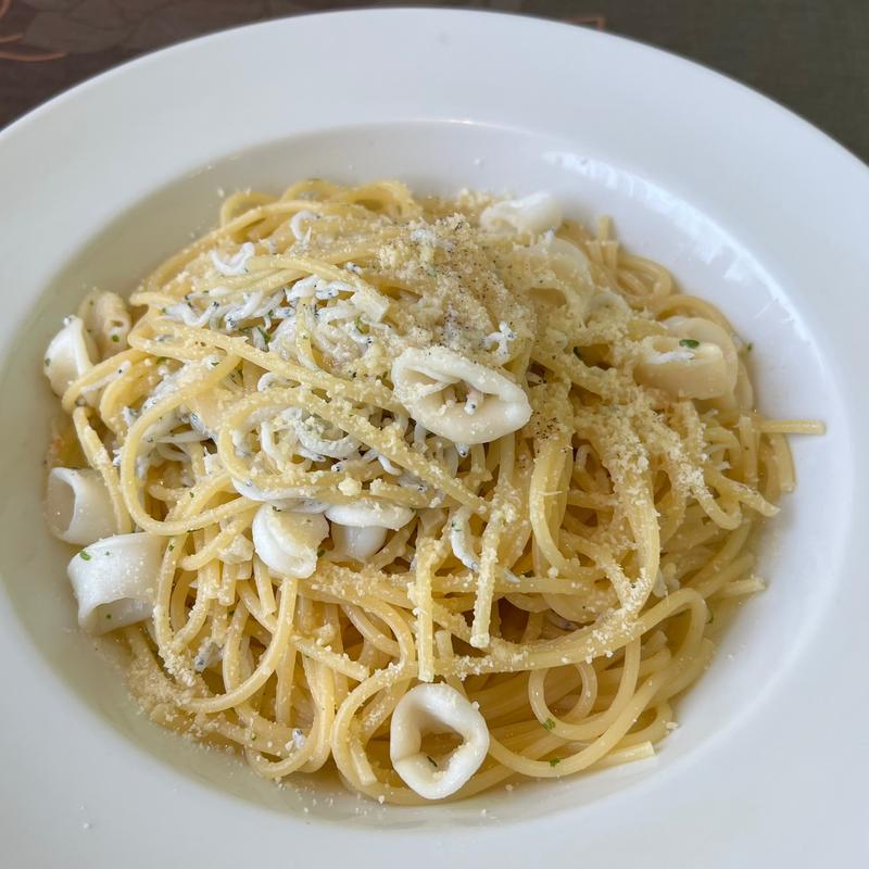 季節 ヤリイカパスタ(オルトラーナ )