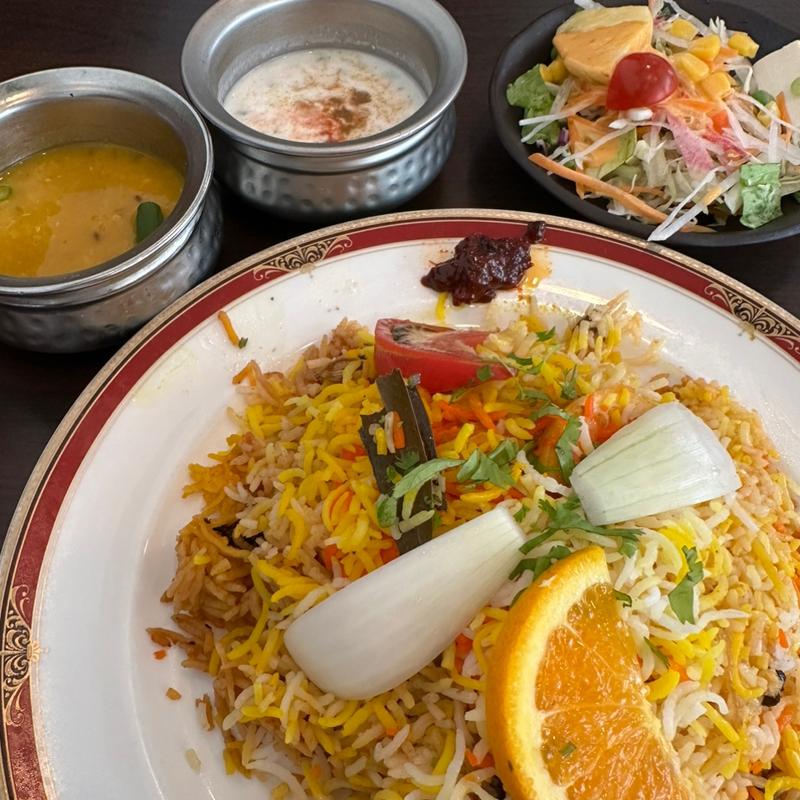 チキンビリヤニセット(サベラ ティッカ ビリヤニ)