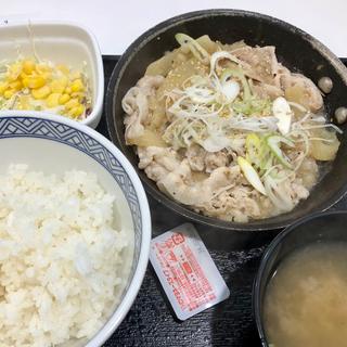 ねぎ塩豚定食(吉野家 成田国際空港第２本館店)