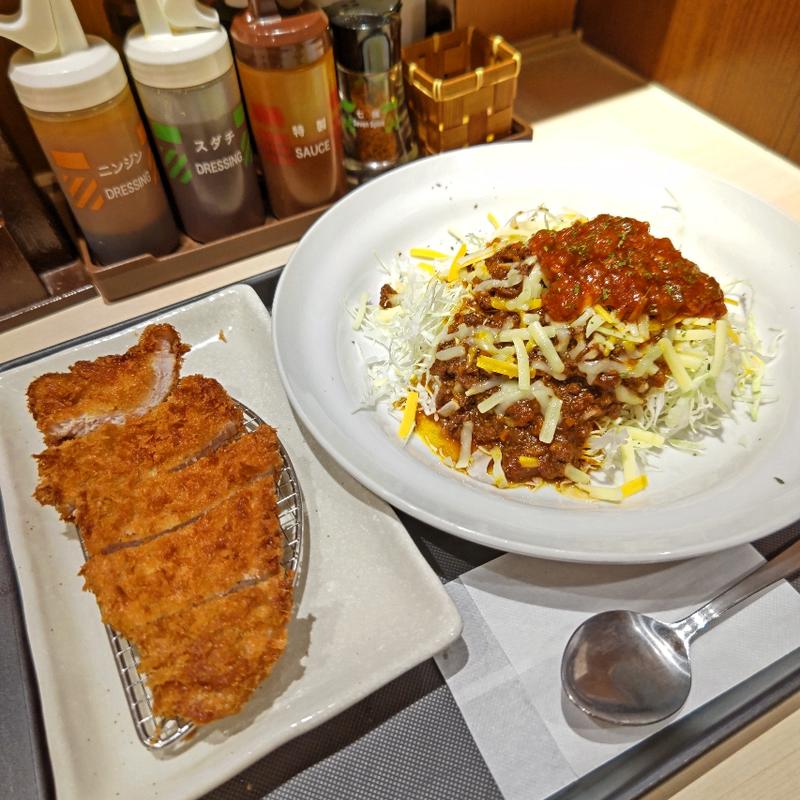 ロースかつタコライス(マイカリー食堂 伊勢佐木町店)