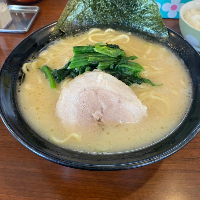 とんこつ塩ラーメン(横濱家系ラーメン あかね家)
