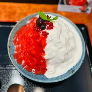 ストロベリークリームチーズ(かき氷専門店 神乃氷)