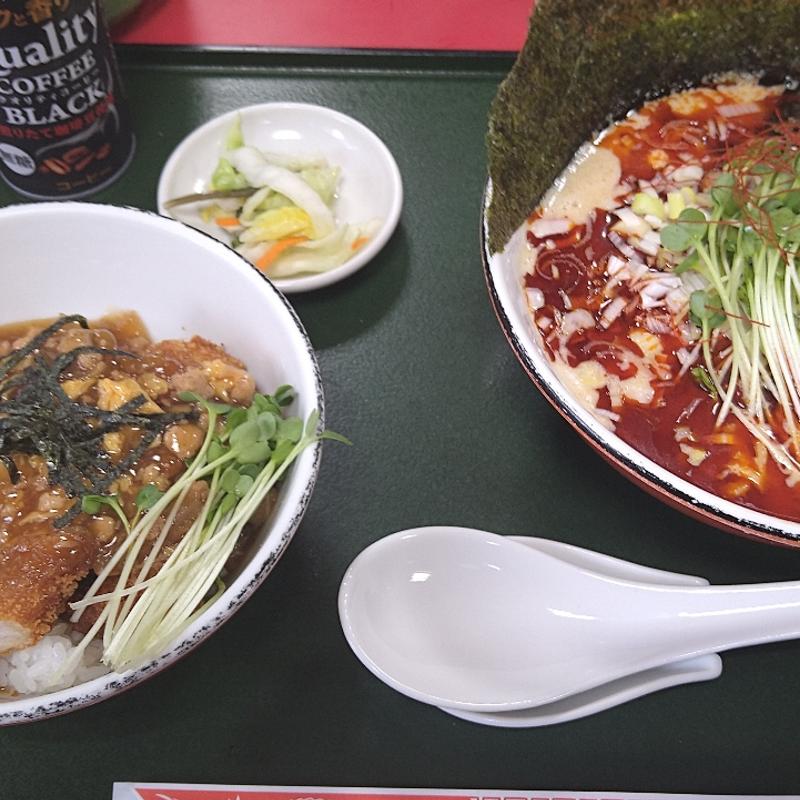 白担々麺(カツ丼セット)(ぐんぽう )