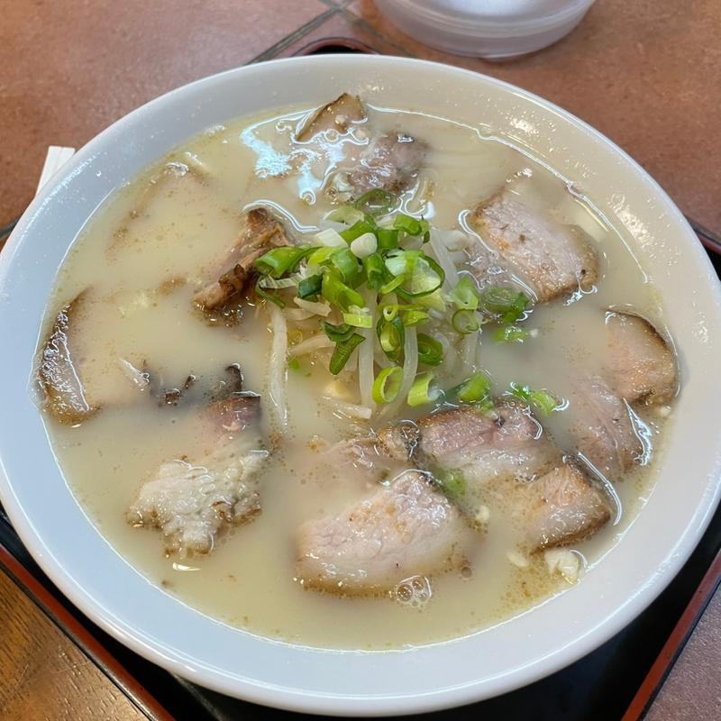 チャーシューメン(薩摩っ子ラーメン 東天満総本店)