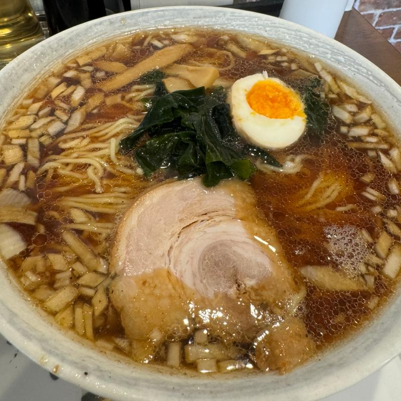 黒醤油ラーメン(大盛り)(らーめん矢)
