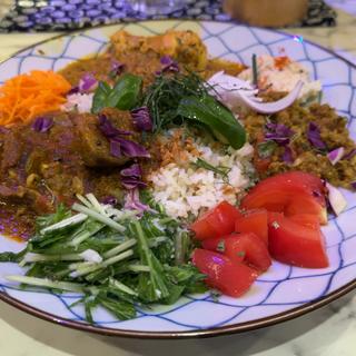 三つ巴(旧水曜カレー(curry curry curry))