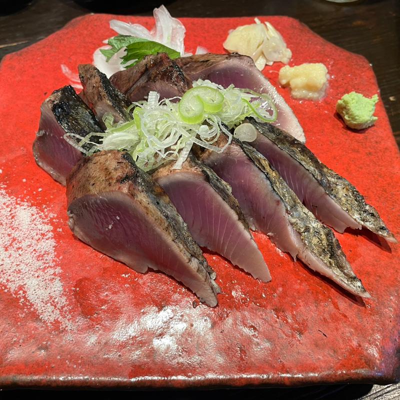 鰹のたたき(茨城地のもの わらやき料理 たたきの一九 土浦店)