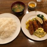 カキフライ(洋食大かわ)
