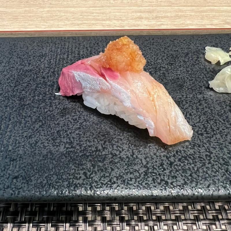 ツバスの握り(鮓 くおん)