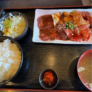(てんてん 亀貝店 )