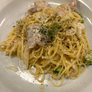 チキンとブロッコリーのマスタードソース(チロリン村 南2条店)