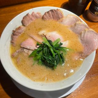 チャーシュー麺＋チャーシュー＋煮豚(麺家 龍〜Ryo〜)