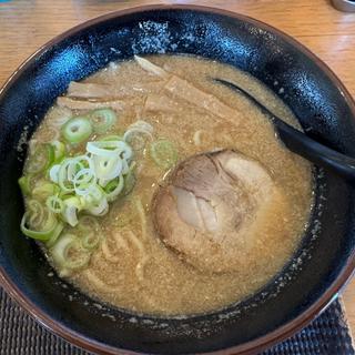 とんこつ醤油ラーメン(ラーメンAJ （ラーメンエージェイ）)