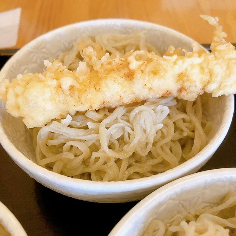 海老天そば（三品そば）(たつ吉 )