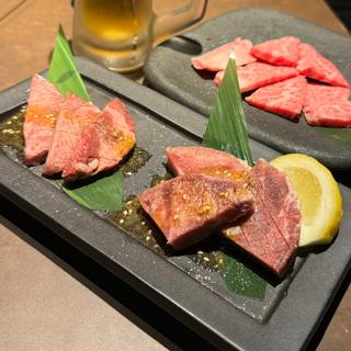 厚切りタン食べ比べ(味樹園 栄店)